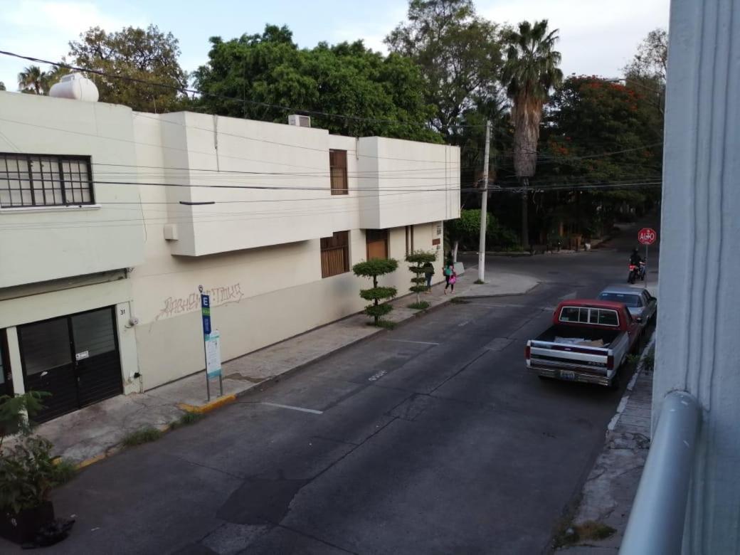 غوادالاجارا Pule Pule Hostal Boutique المظهر الخارجي الصورة