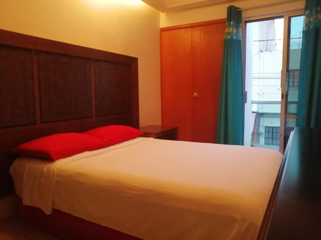 غوادالاجارا Pule Pule Hostal Boutique المظهر الخارجي الصورة